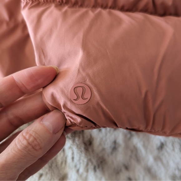 Lululemon Down Insulated Hood Dickie Pink Savannah 2021 Release  - Like New - Picture 6 of 7
